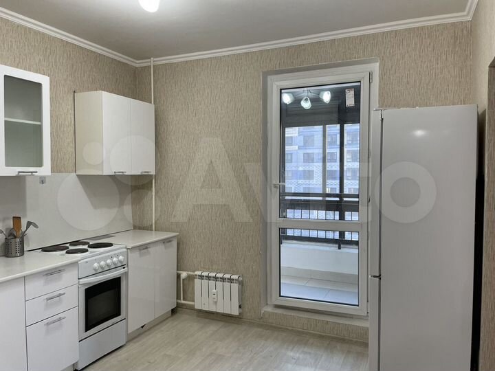 2-к. квартира, 54 м², 5/17 эт.