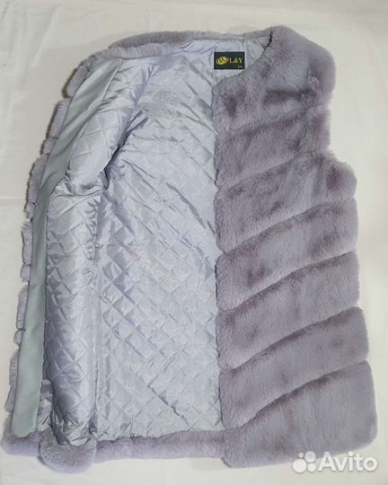 Меховая жилетка