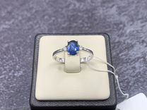 Новое золотое кольцо с сапфиром и бриллиантами