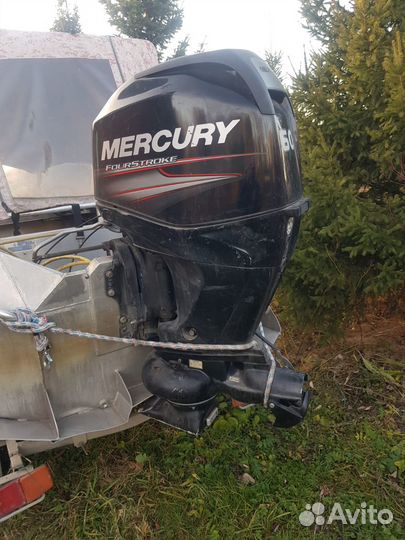 Продам катер вельбот с двигателем mercury JET40