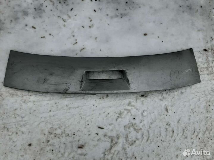 Накладка на заднее стекло Форд Фокус 2