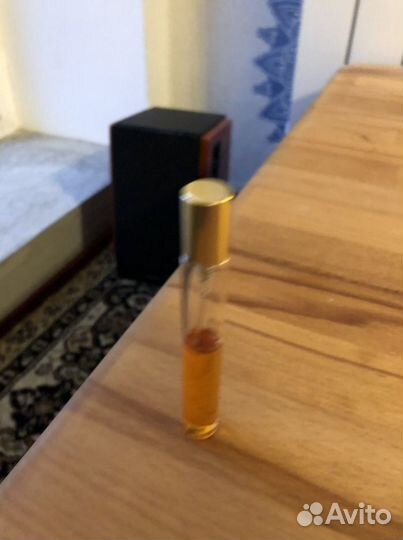 Ex nihilo venenum kiss