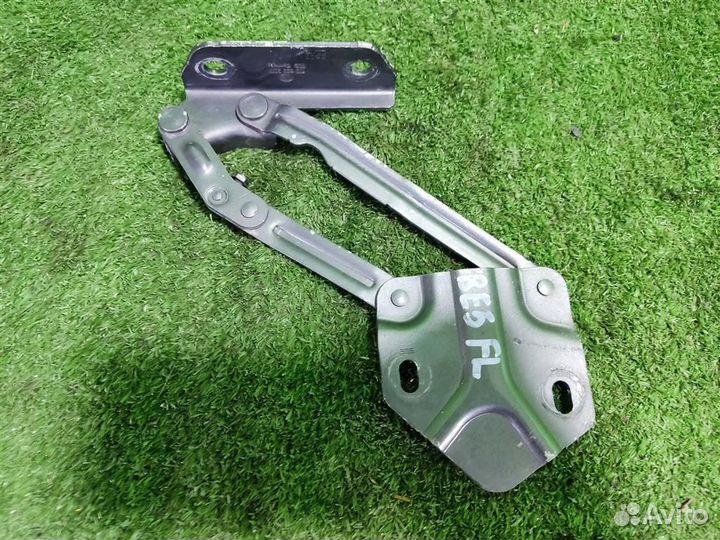 Петля капота левая volkswagen Caddy 3 2013