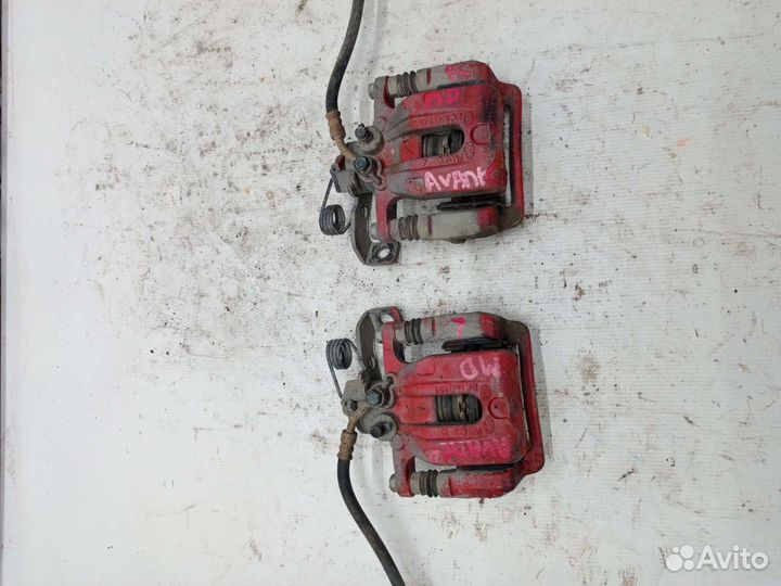 Суппорт тормозной задний Hyundai Elantra MD Avante