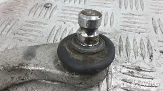 Рычаг передний нижний правый audi A8 D3 (4BL19PM01