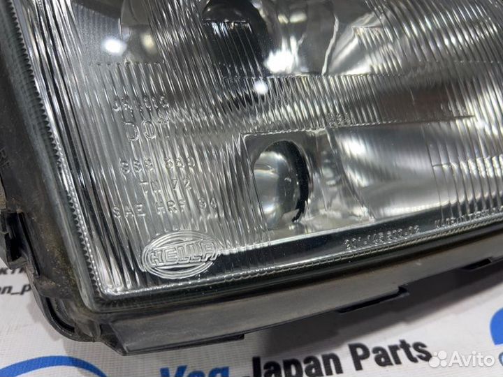 Фара передняя Audi A6 C4 ACK 1995