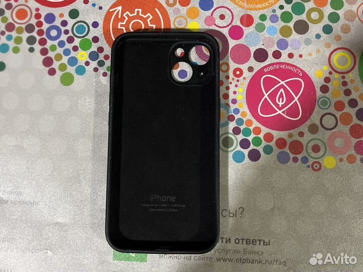 Чехол на iPhone 13