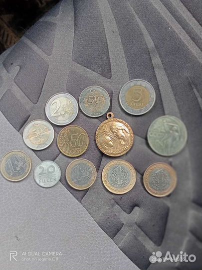 Продаю монеты