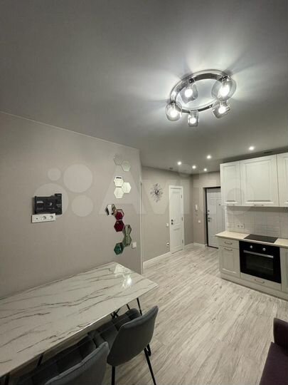 2-к. квартира, 36 м², 3/18 эт.