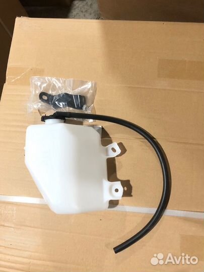 Расширительный бачок Камри 70/75