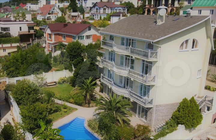 Дом 510 м² на участке 11 сот.