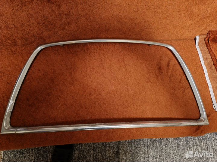 Молдинг решётки радиатора Митсубиси аутлендер хл