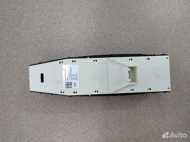 Блок управления стеклоподъемниками Sonata DN8