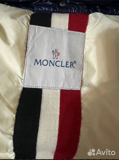 Пуховик moncler