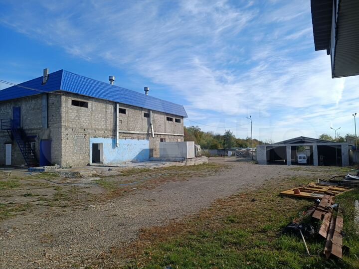 Производство, 1400 м²