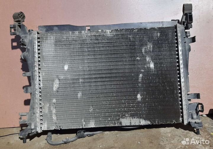 Радиатор Opel Corsa D