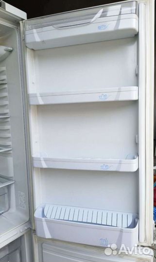 Холодильник бу