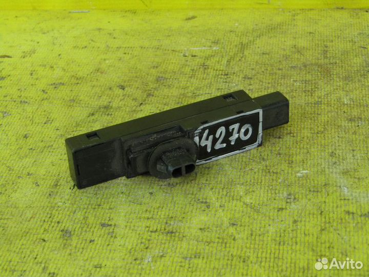 Антенна Lexus GS 300 06-12г 4270