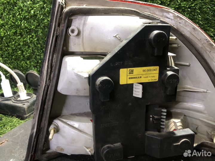 Задние фары Opel vectra b