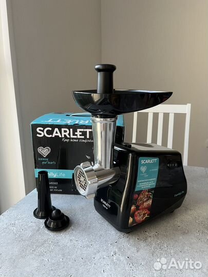 Мясорубка электрическая новая