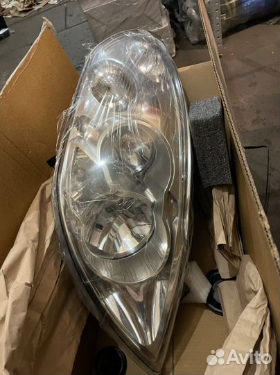 Фары renault master 3 opel movano с 2010- новые
