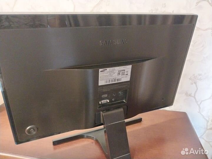 Монитор Samsung 22 дюйма