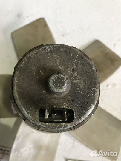 Вентилятор радиатора Ауди 100С3 Audi 100C3