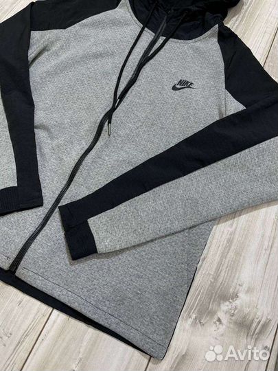 Спортивный костюм Nike Найк