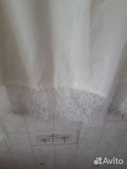 Блузка белая