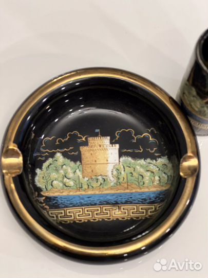 Пепельница и футляр для зажигалки