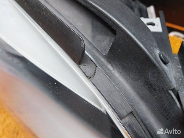 Фара правая Bmw 7-Series F01 N54B30A 2009