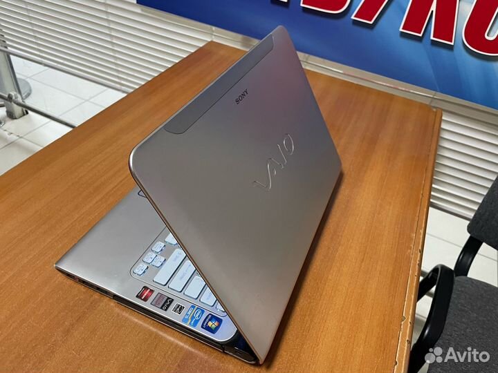 Ноутбук Sony / подсветка клавы / i5 /гарантия