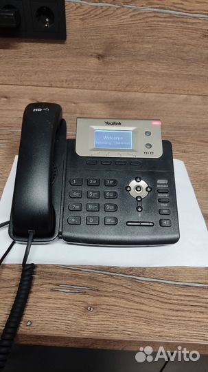 IP Телефон Yealink SIP-T21 E2