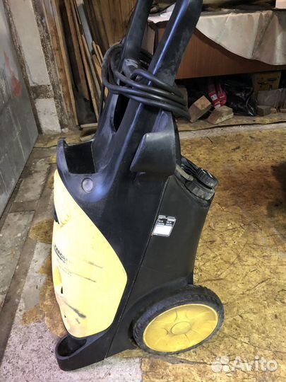 Мойка высокого давления karcher