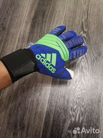 Вратарские перчатки adidas