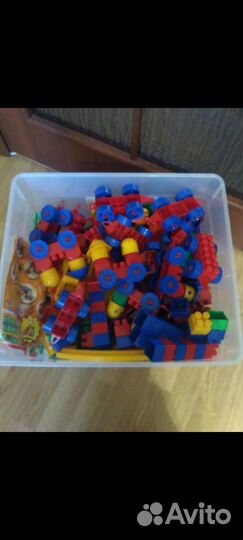 Конструктор bauer 300 деталей