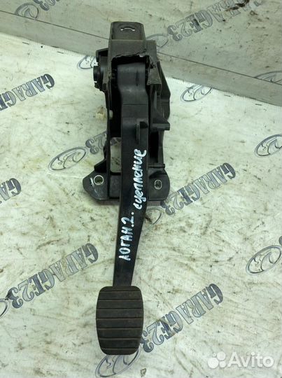 Педаль сцепления renault logan 2