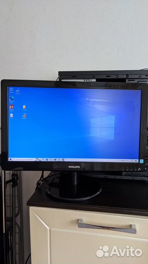 Продам монитор Philips 200V4LSB