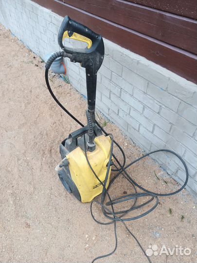 Мойка высокого давления karcher