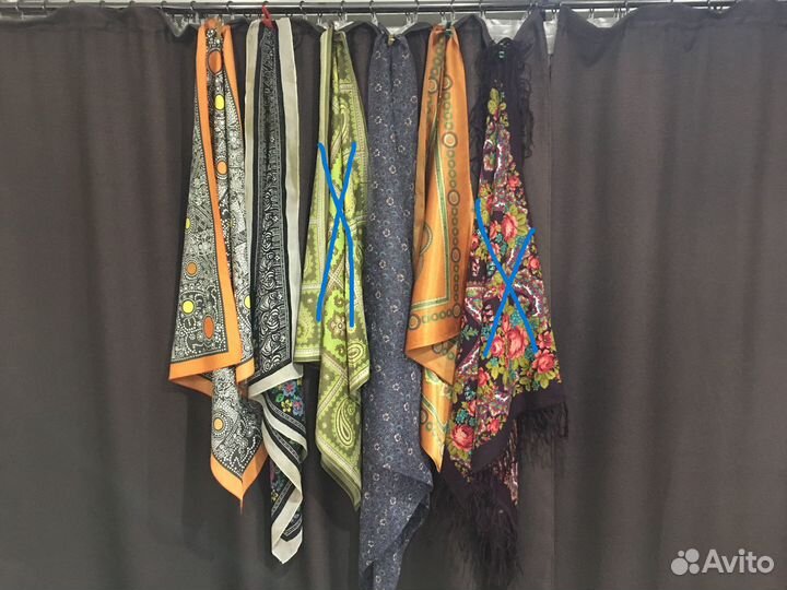 Женские шарфы и платки