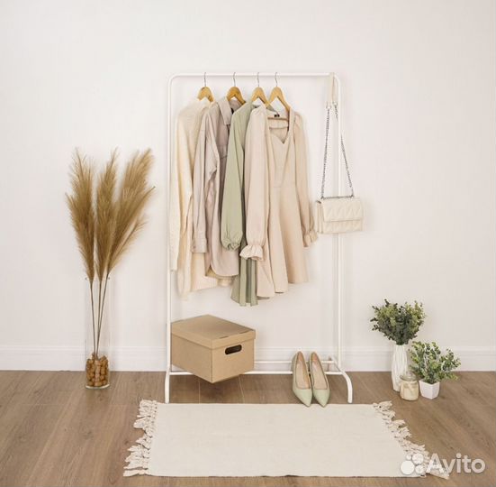 Вешалка для одежды напольная