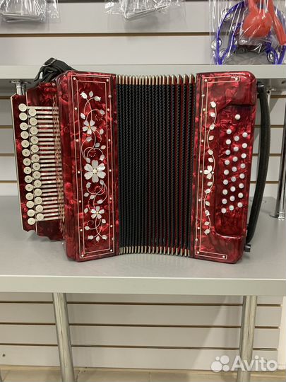 Г-17 гармонь «заказная» 27Х25-IV