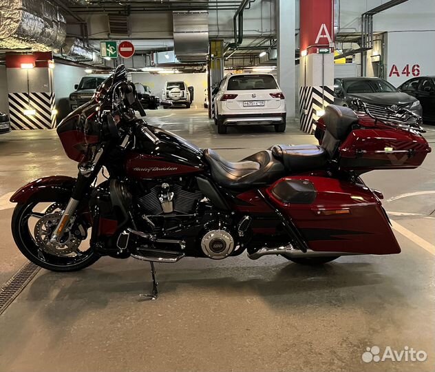 Street Glide Special CVO 114