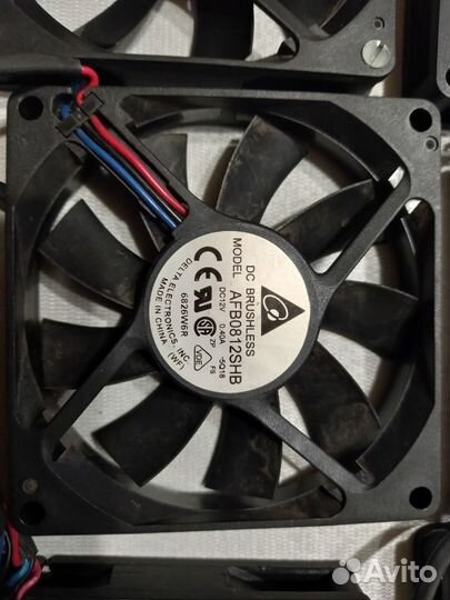 Вентилятор 80 х 80 мм, 12 в