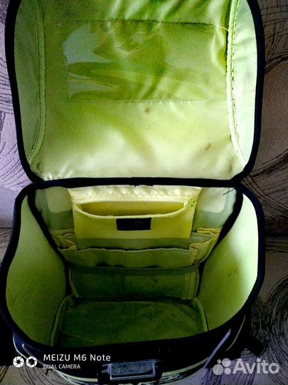 Школьный рюкзак