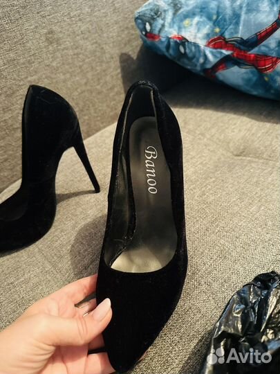 Туфли бархатные 38 размер