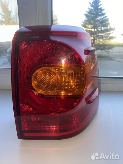 Задний правый фонарь стопак lend Cruiser 200 рест