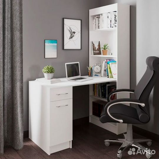 Школьный уголок