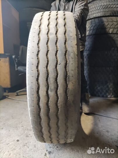 Грузовая шина бу 295 80 R22.5 DoubleStar