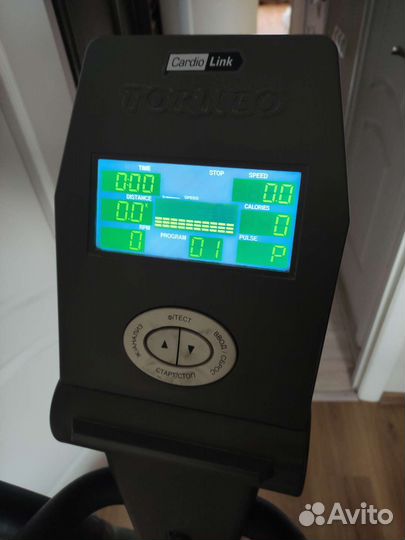 Эллиптический тренажер torneo